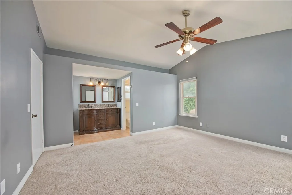 Photo of 27872 Wakefield Road