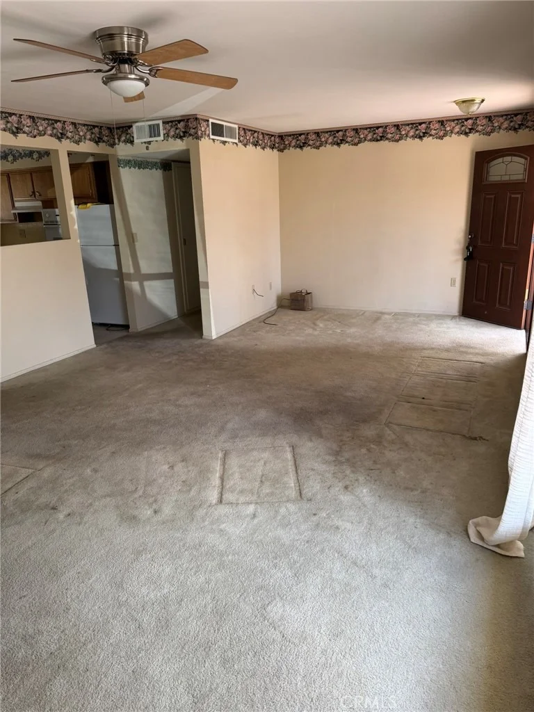 Photo of 25720 Ridgemoor