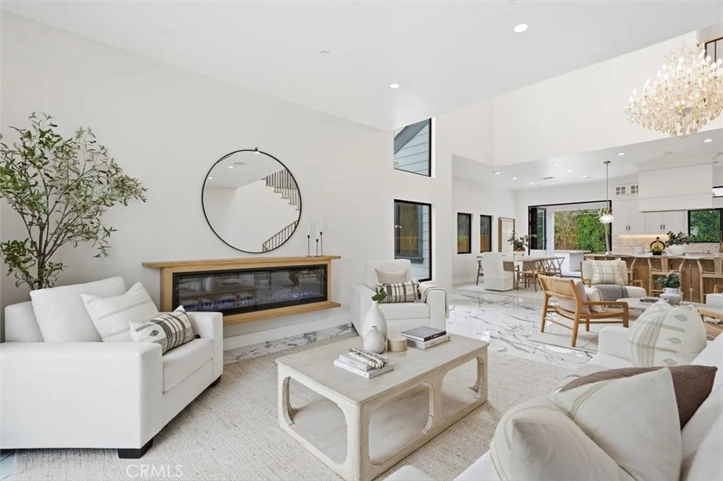 Photo of 2126 Havemeyer Lane