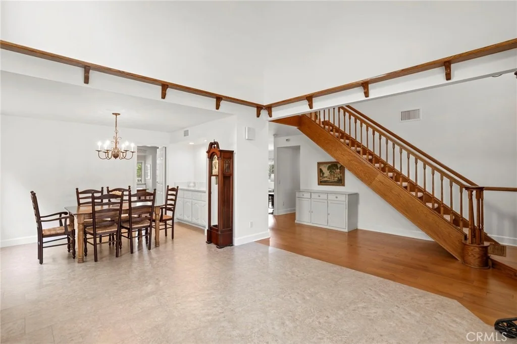 Photo of 1155 Bridgeport Rd