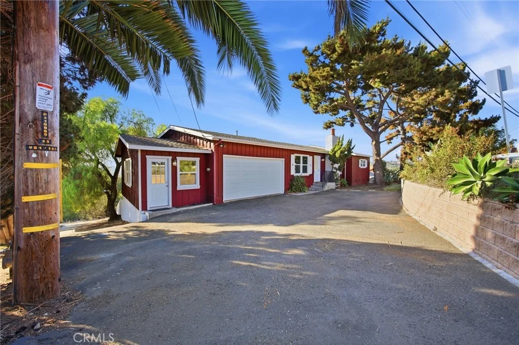 Photo of 644 Hillside Terrace