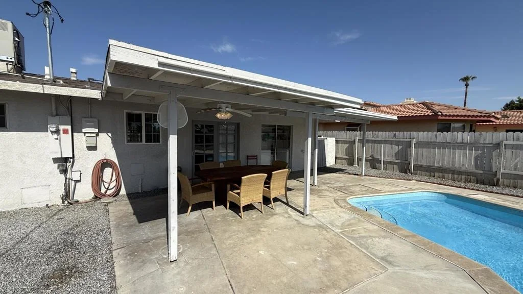 Photo of 43700 Buena Circle