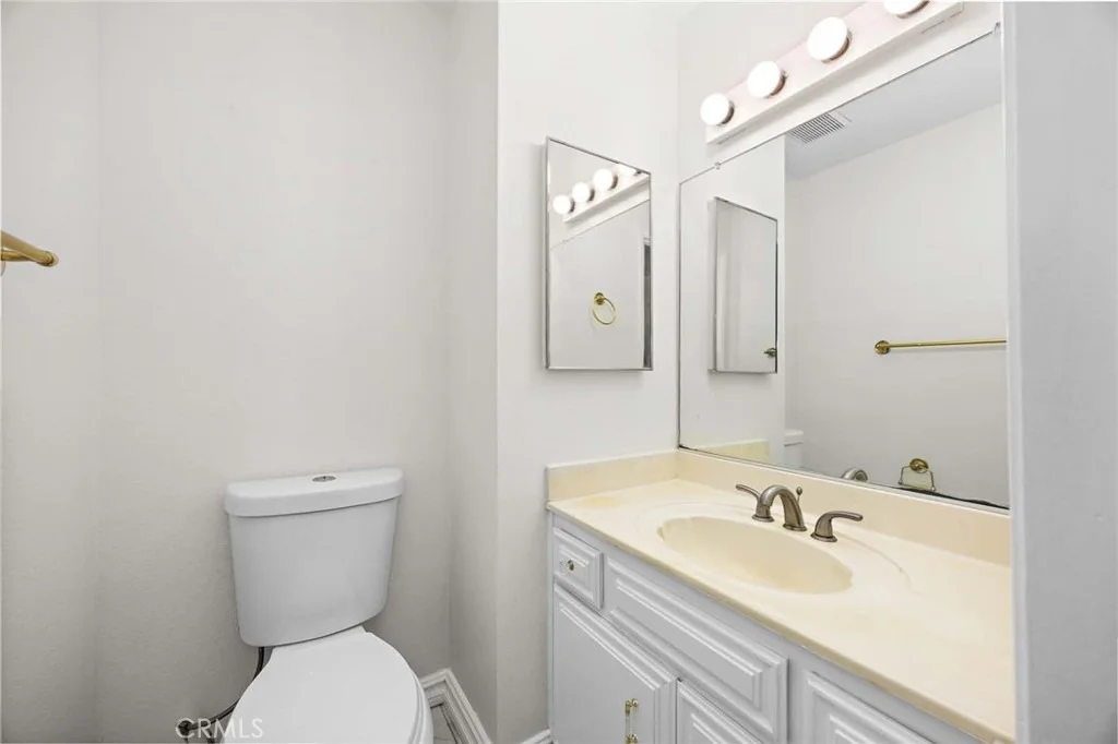 Photo of Unit D at 1006 Arcadia