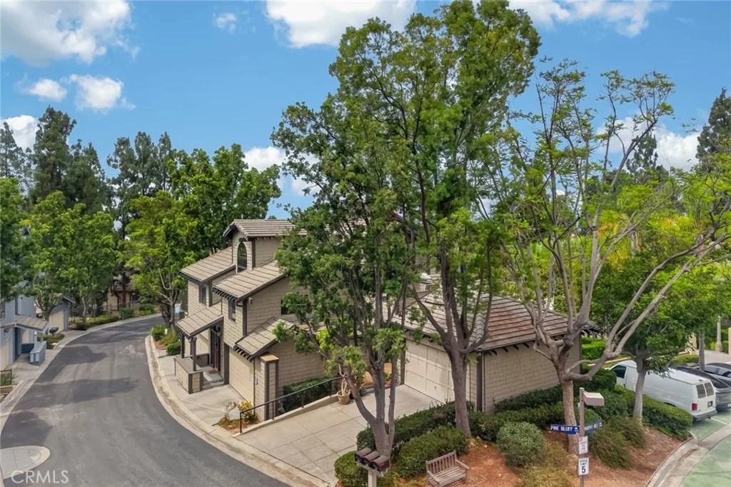Photo of 6601 Pine Bluff Drive