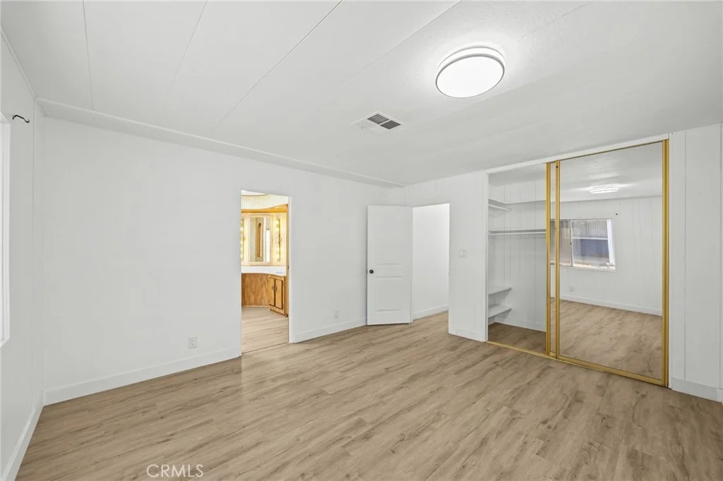 Photo of 24040 Wheatfield