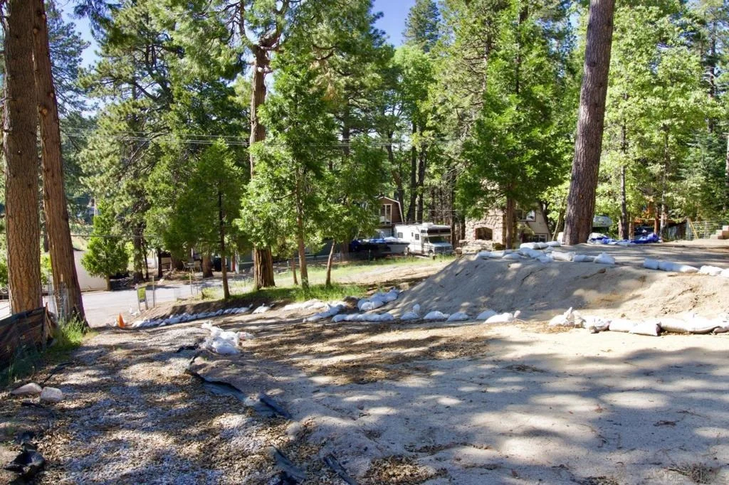 Photo of 32065 Hunsaker way
