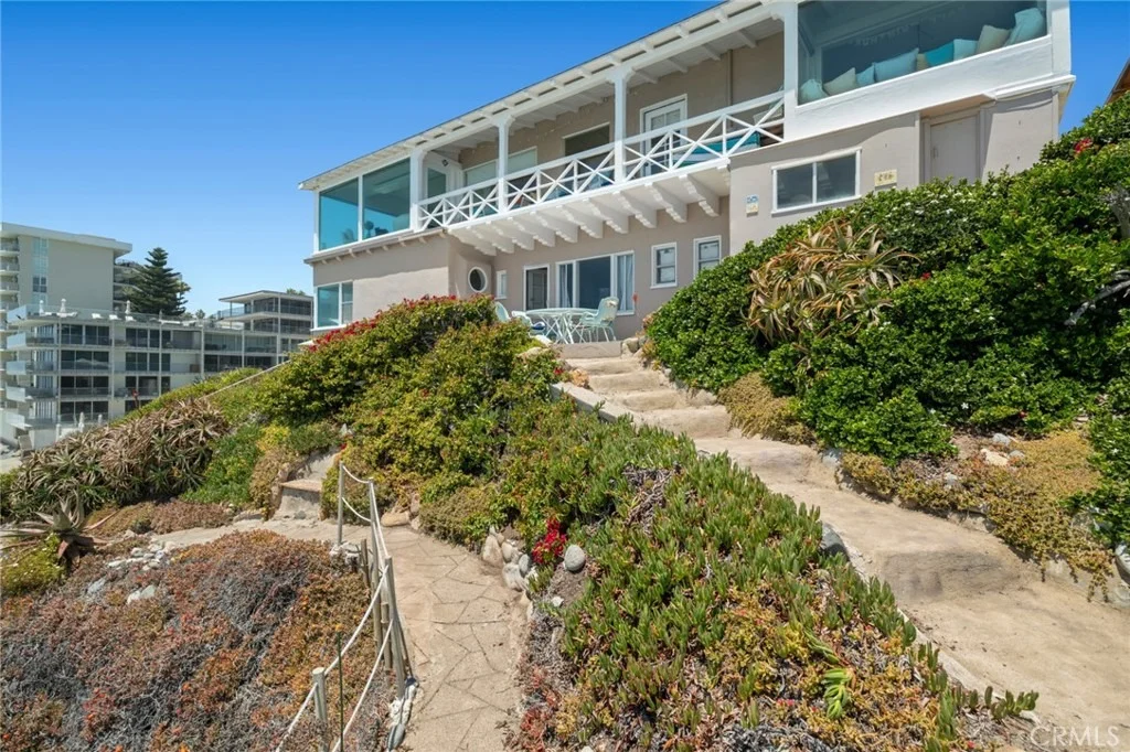 Photo of 1665 Viking Road