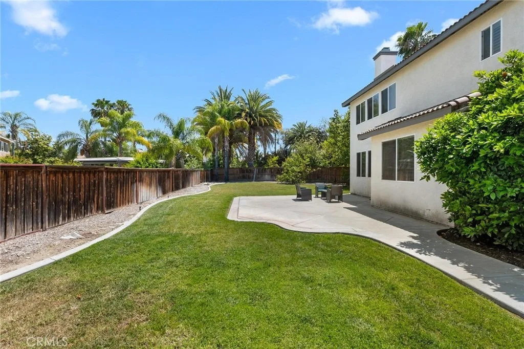 Photo of 1663 Naranjo Court