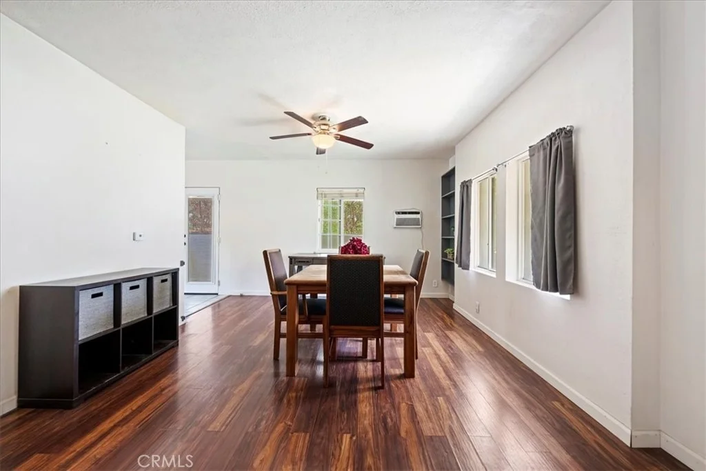 Photo of 5305 Palm