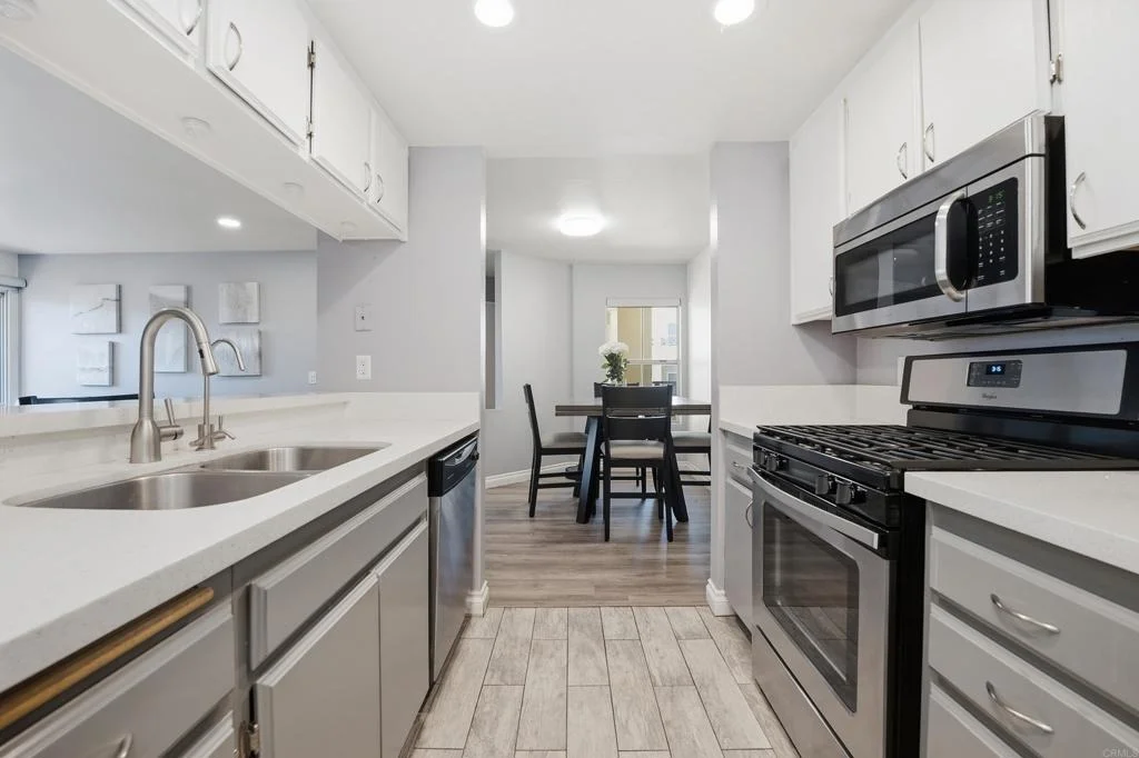 Photo of Unit 102 at 2035 Lakeridge Circle