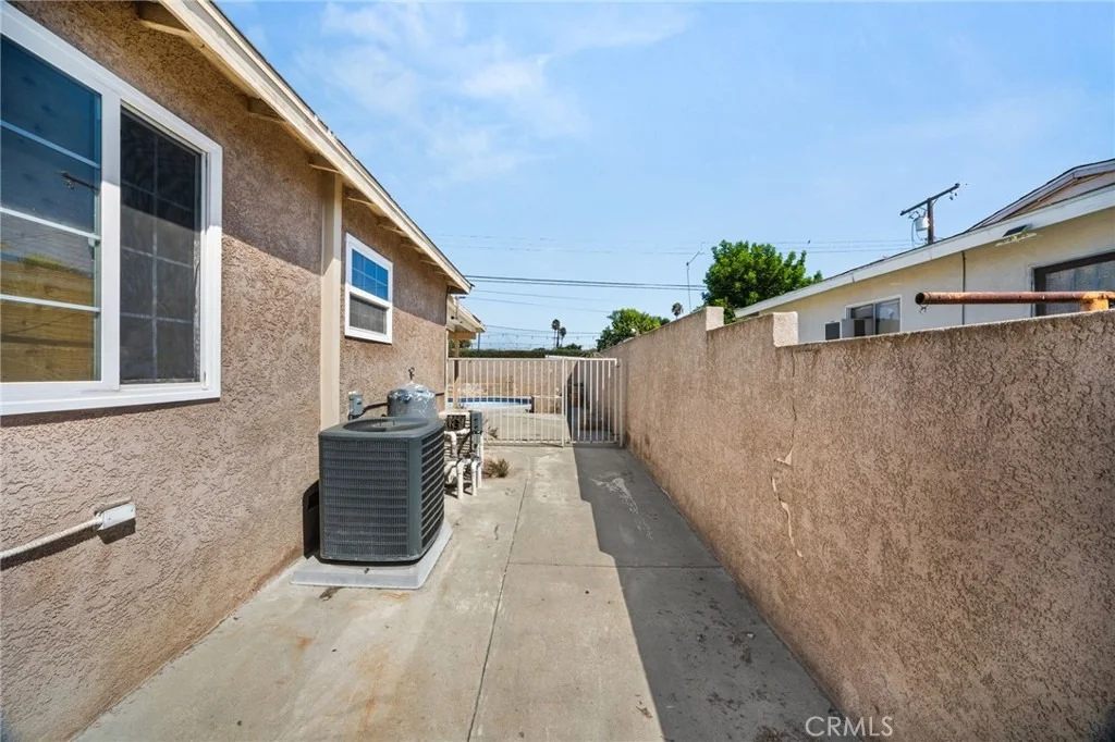 Photo of 440 N Durrell Avenue