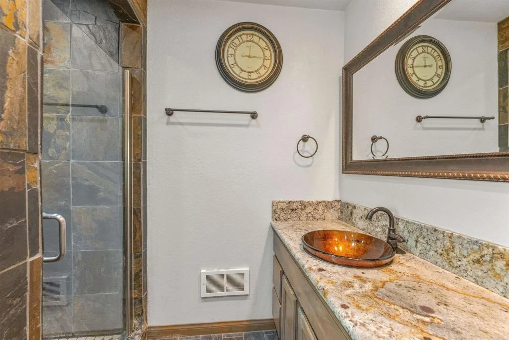 Photo of 4439 La Canada