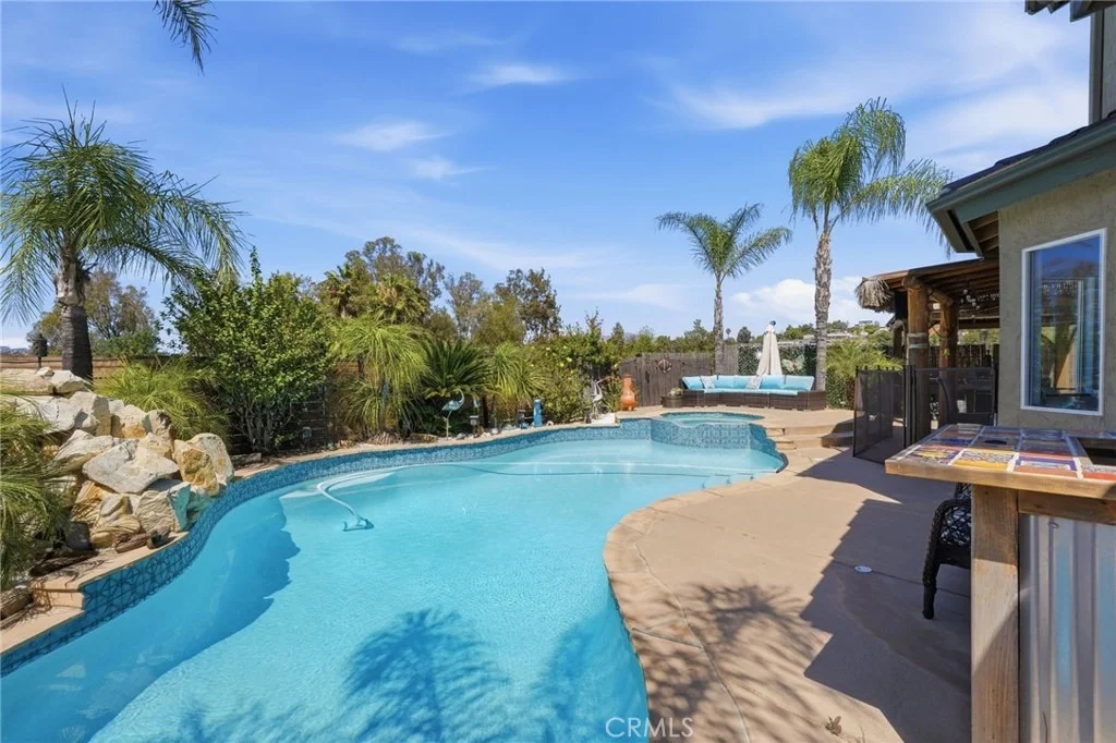 Photo of 12184 Knoll Crest
