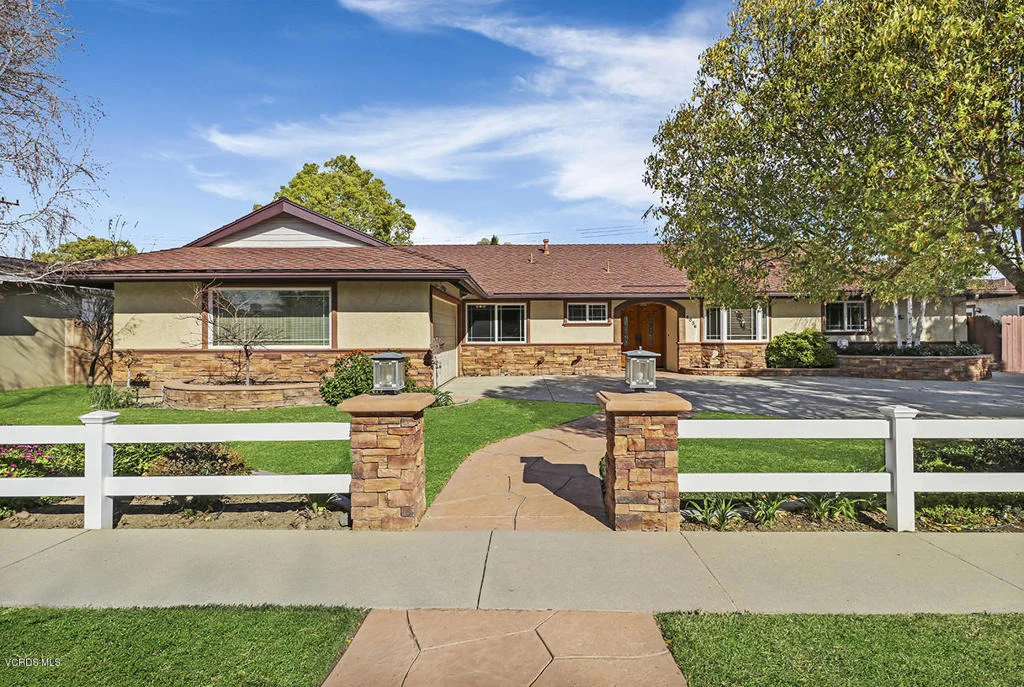 Photo of 1036 Stanford Drive