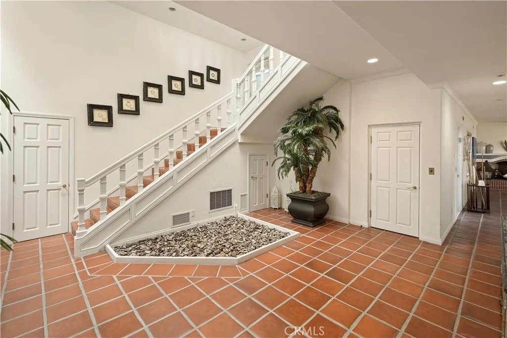 Photo of 21 Ridgeline Drive