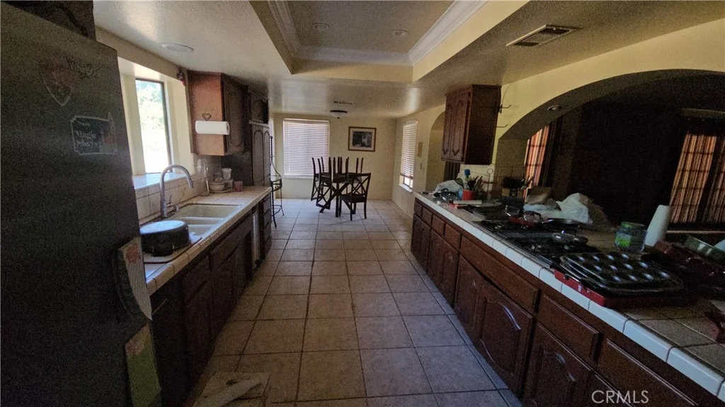 Photo of 2073 Gainsborough