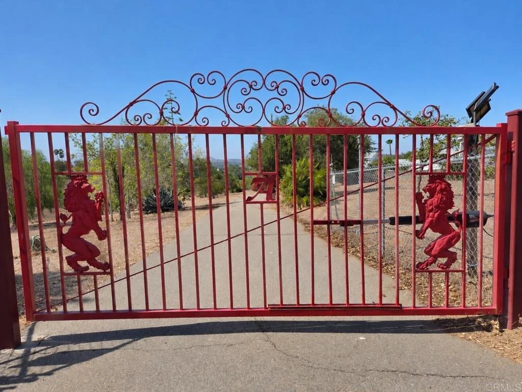 Photo of 1701 Acacia Lane