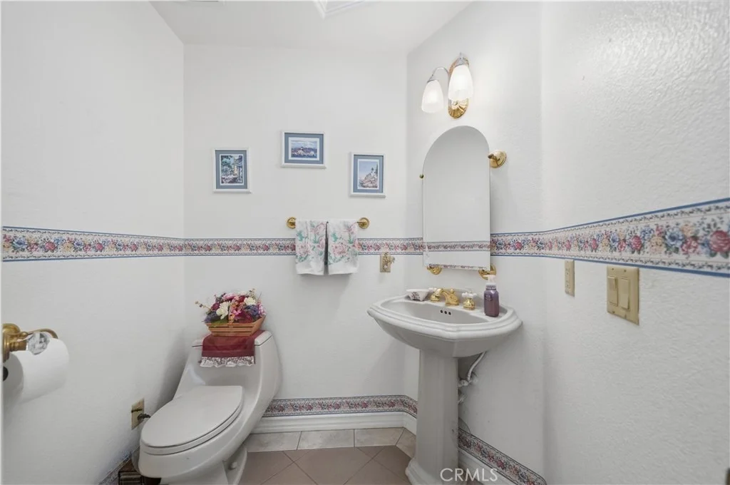 Photo of 39275 Chaparral