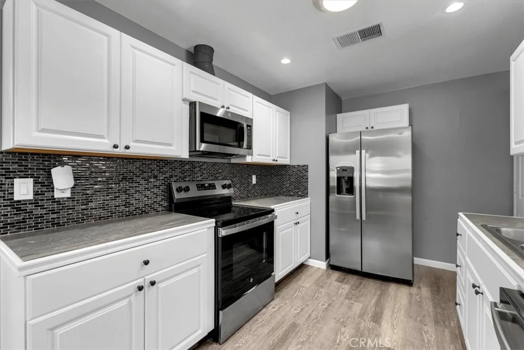 Photo of 695 Walton Drive