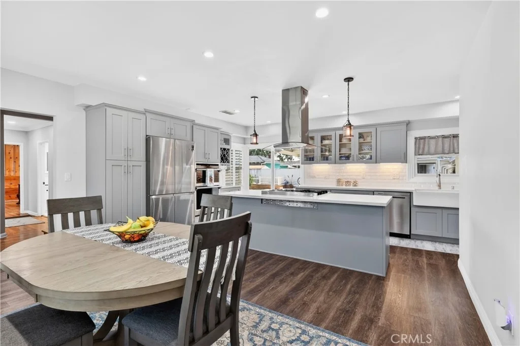 Photo of 10912 La Mirada Blvd