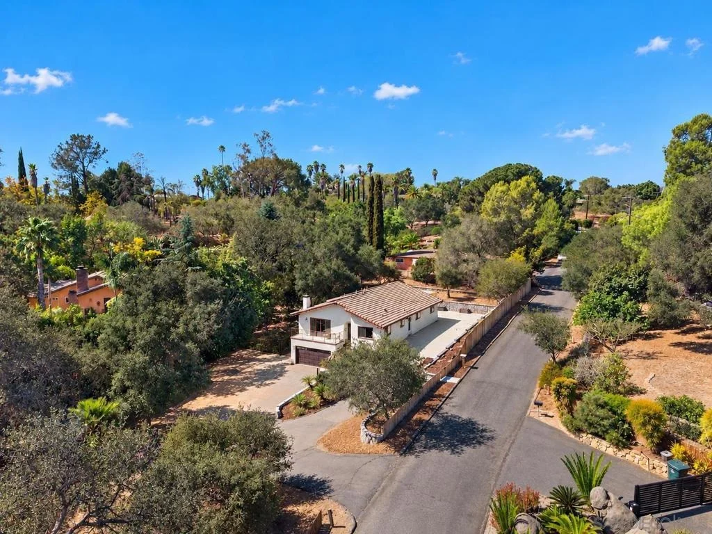 Photo of 3115 BERNARDO LANE
