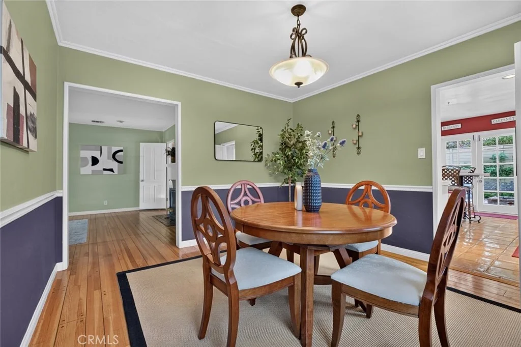 Photo of 1321 Graynold