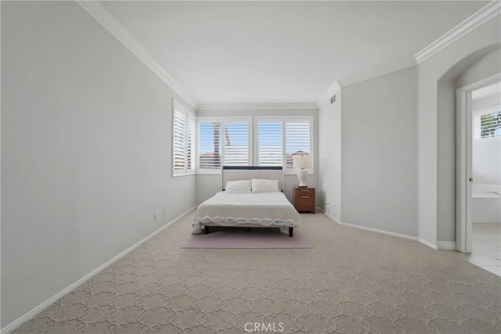 Photo of 21 WEDGEWOOD