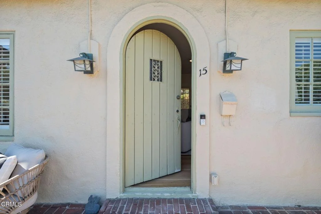 Photo of 15 Oak Knoll Gardens Drive