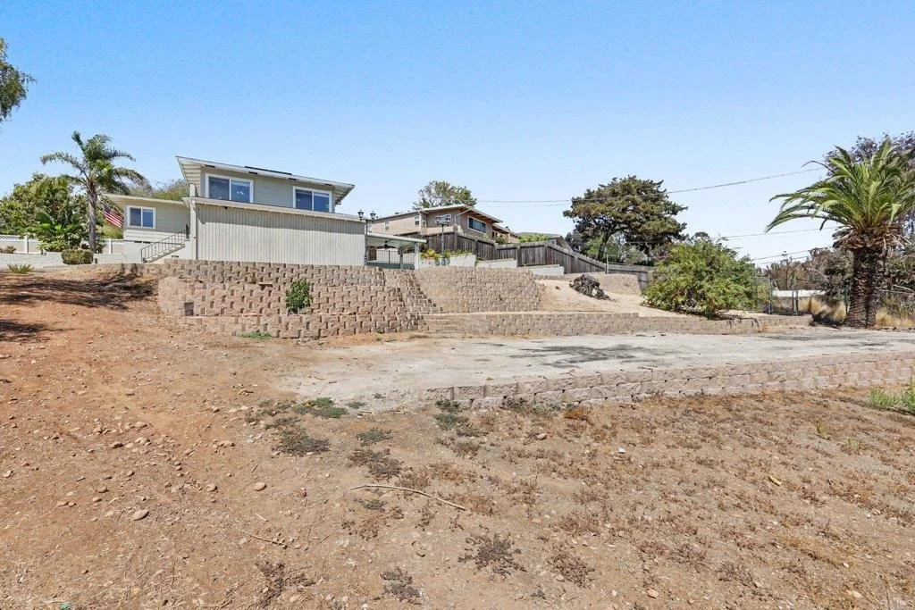 Photo of 6915 Oregon Avenue