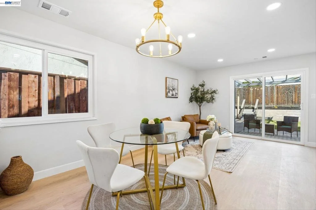 Photo of 7657 Kilrush Ave