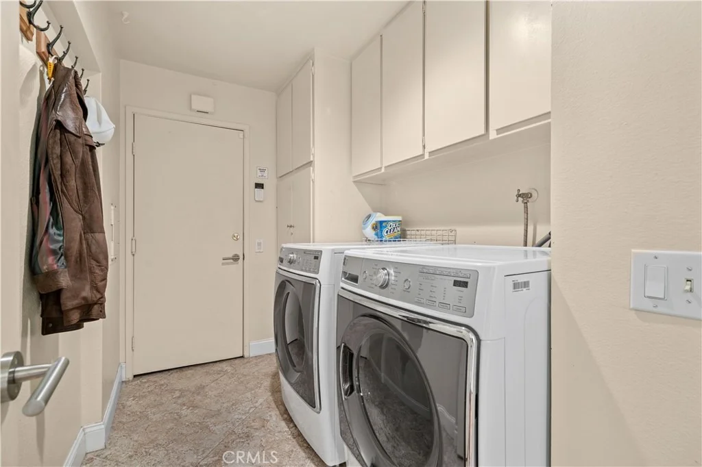Photo of Unit 34 at 30 Arboles