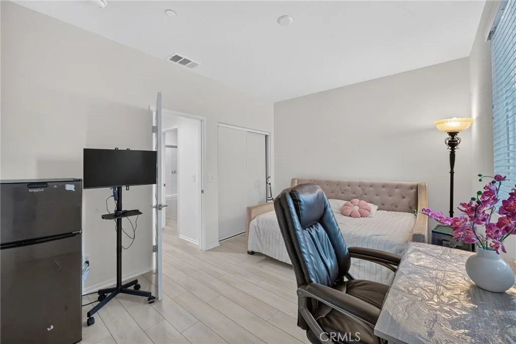 Photo of 2245 Liberty Court
