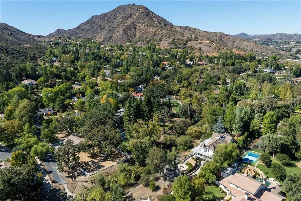 Photo of 28933 Wagon Road