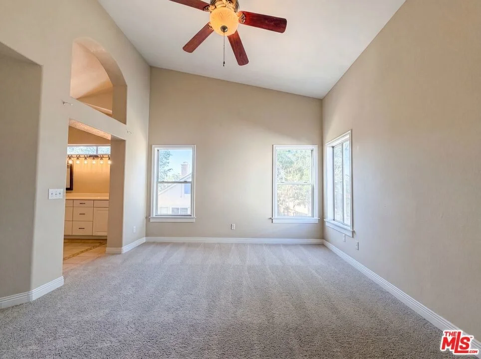 Photo of 5545 W Avenue L6