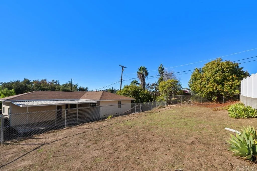 Photo of 2947 Helix Street