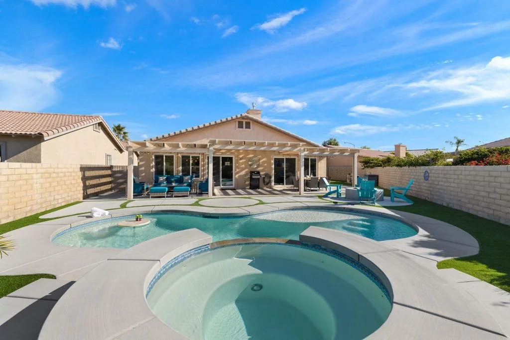 Photo of 49771 Lincoln Drive