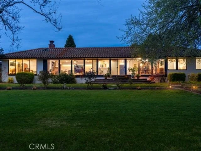 Photo of 195 Howell Avenue