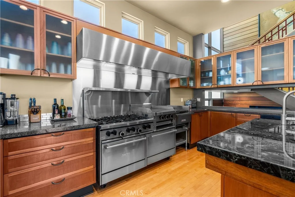 Photo of 35121 Beach Road