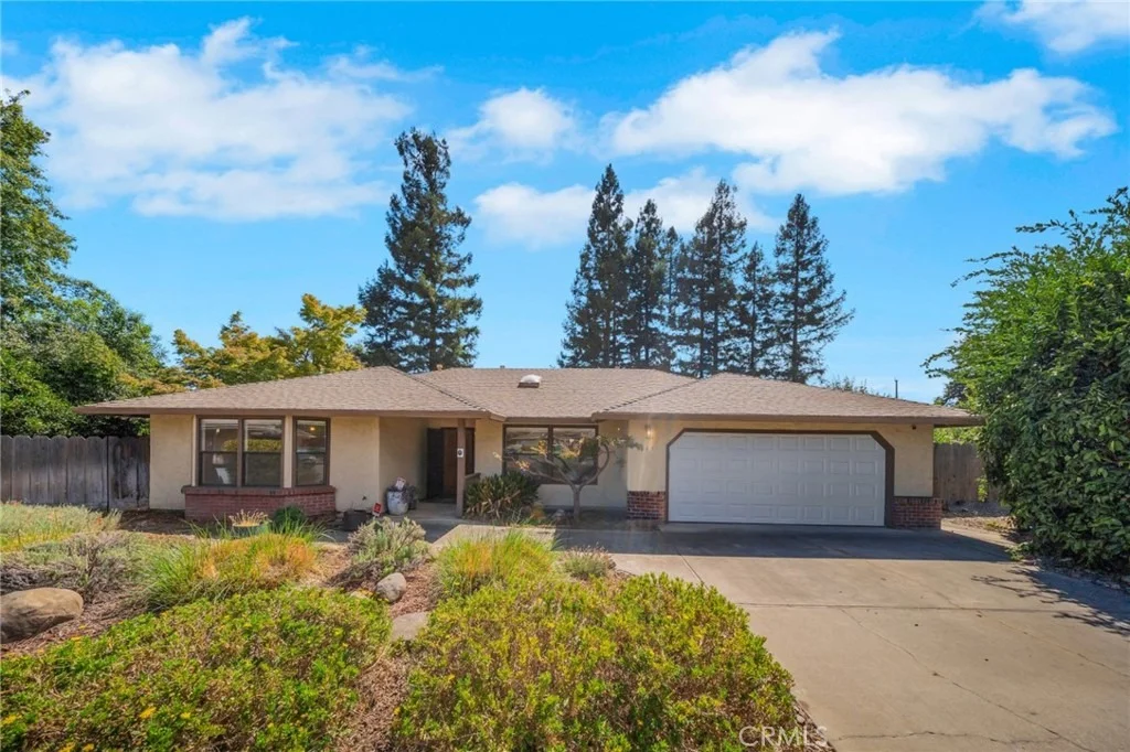 Photo of 645 Black Oak Drive