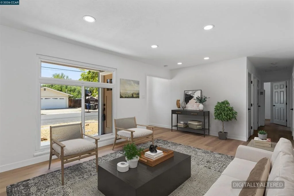 Photo of 2678 Mayfair Ave