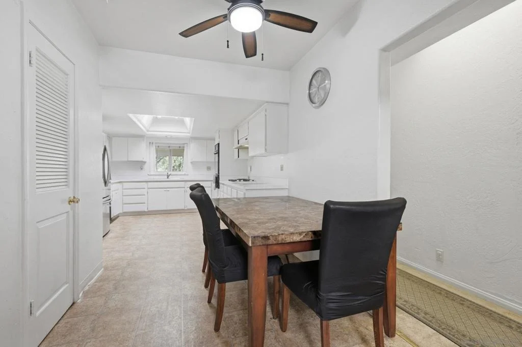 Photo of 1521 Foothill Dr