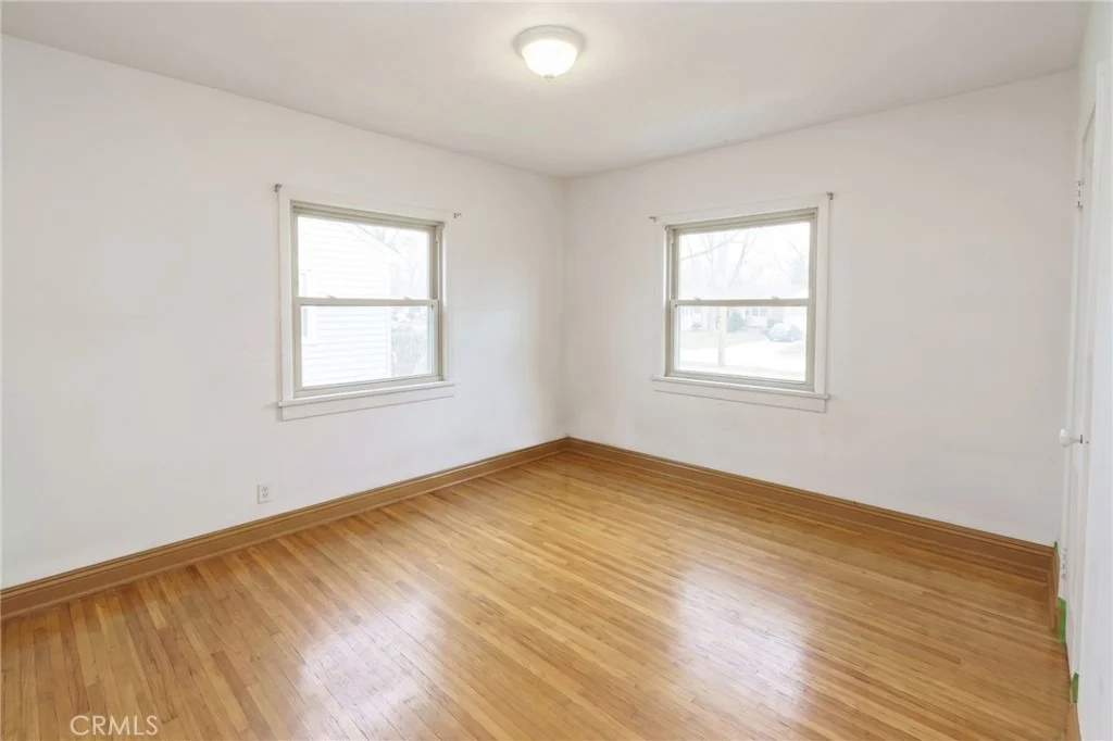 Photo of 346 W School Street