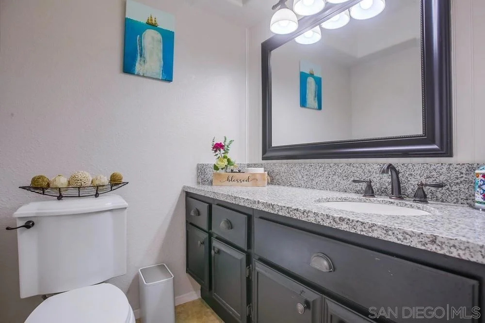 Photo of 473 Avenida Canora