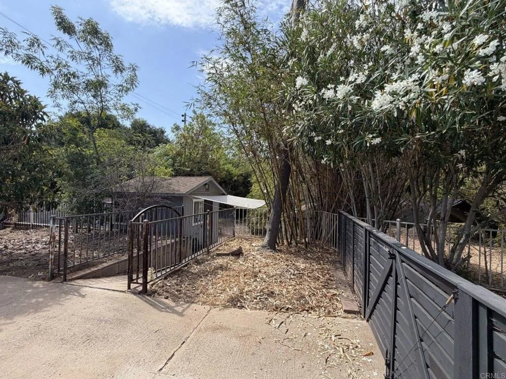 Photo of 1119 Monte Vista Drive