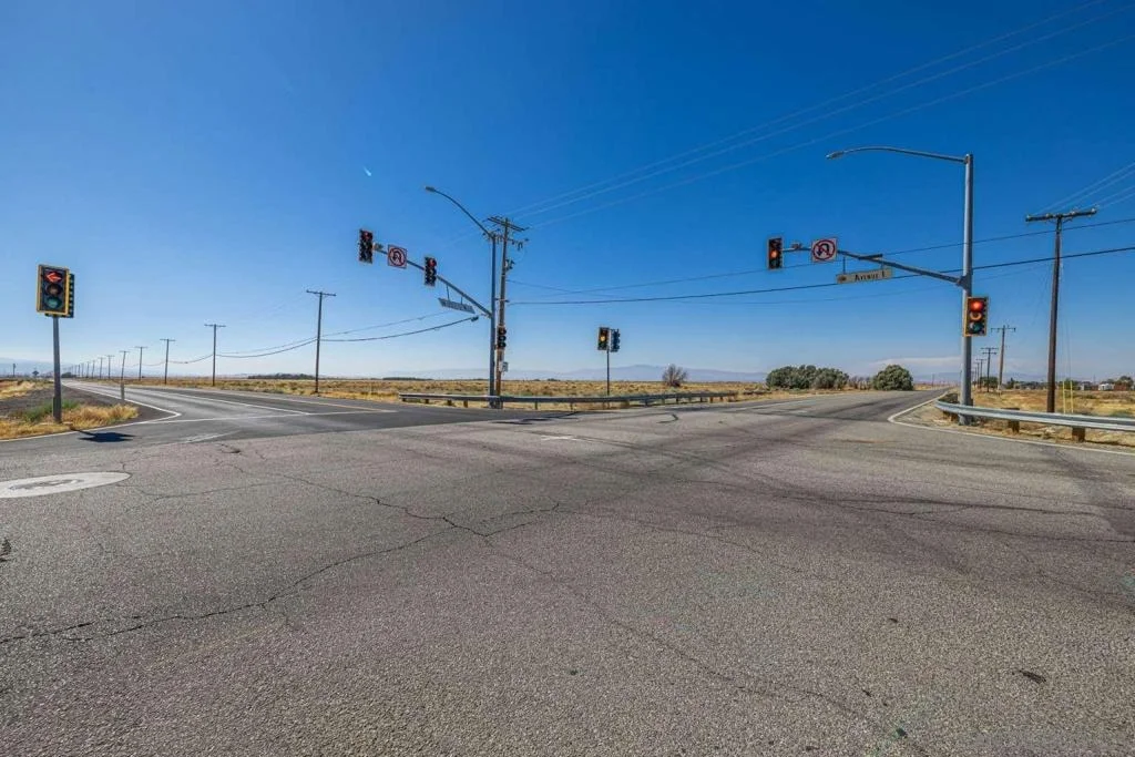 Photo of 0 W AVE I