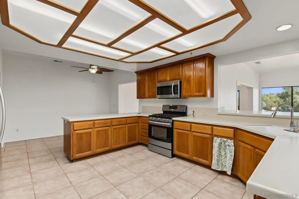 Photo of 333 Thomsen Way