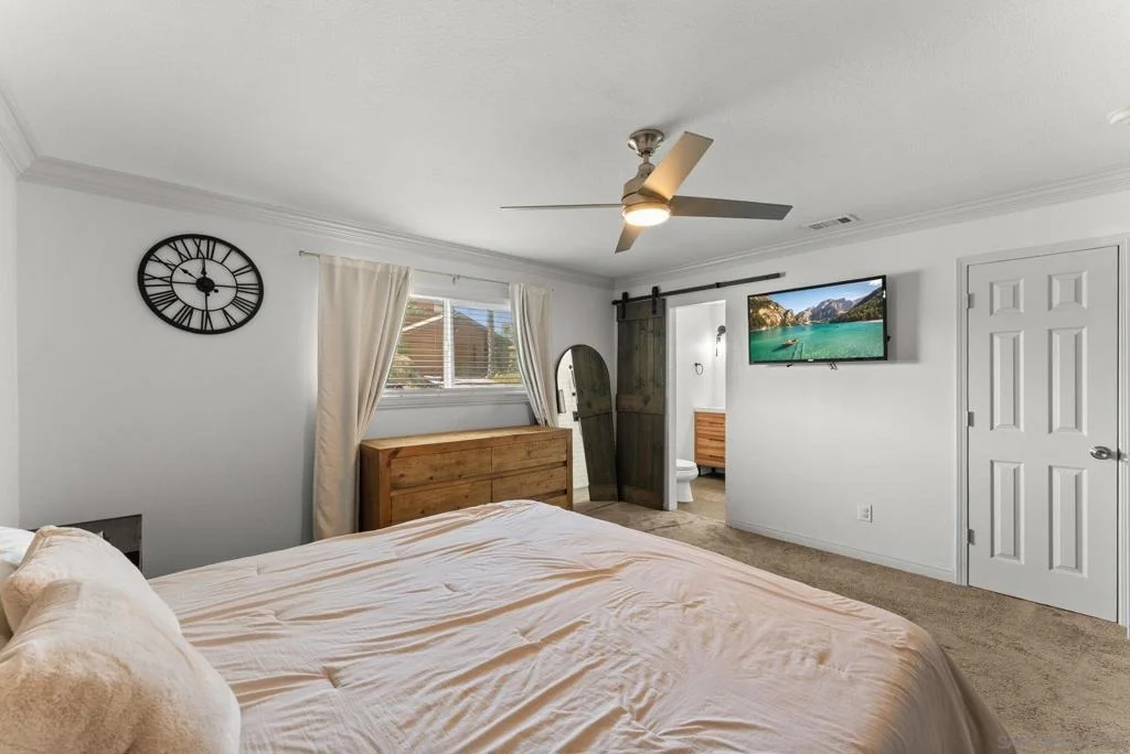 Photo of 9618 Date St