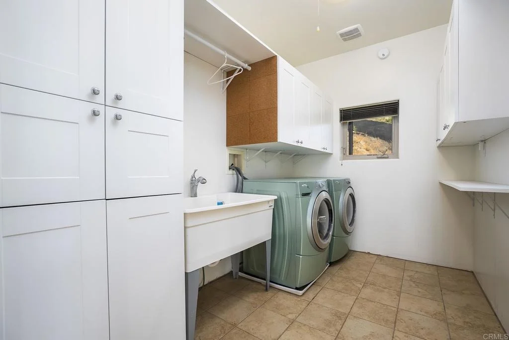 Photo of 11687 VALLE VISTA RD