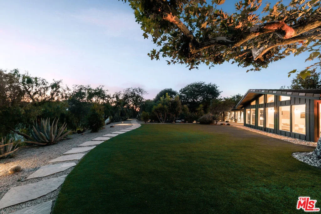 Photo of 12460 Yellow Hill Road