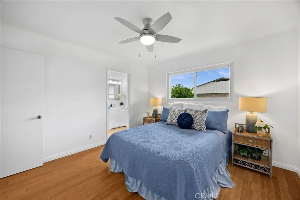 Photo of 978 Orangewood Drive